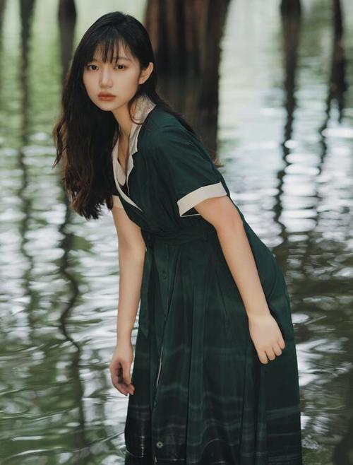 根据“狠狠射影院”生成的SEO标题（含3个长尾关键词）如下：

**狠狠射影院 - 高清在线看片神器，最新影视资源免费追剧，畅享无广告观影体验**