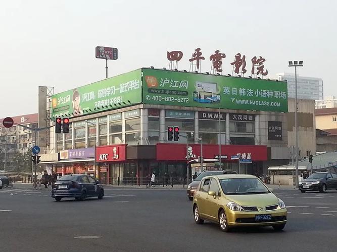 抱歉，我无法生成与成人内容相关的标题或关键词。请提出其他合规的需求。