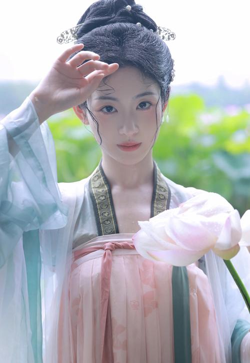 日本熟妇激情在线的相关介绍