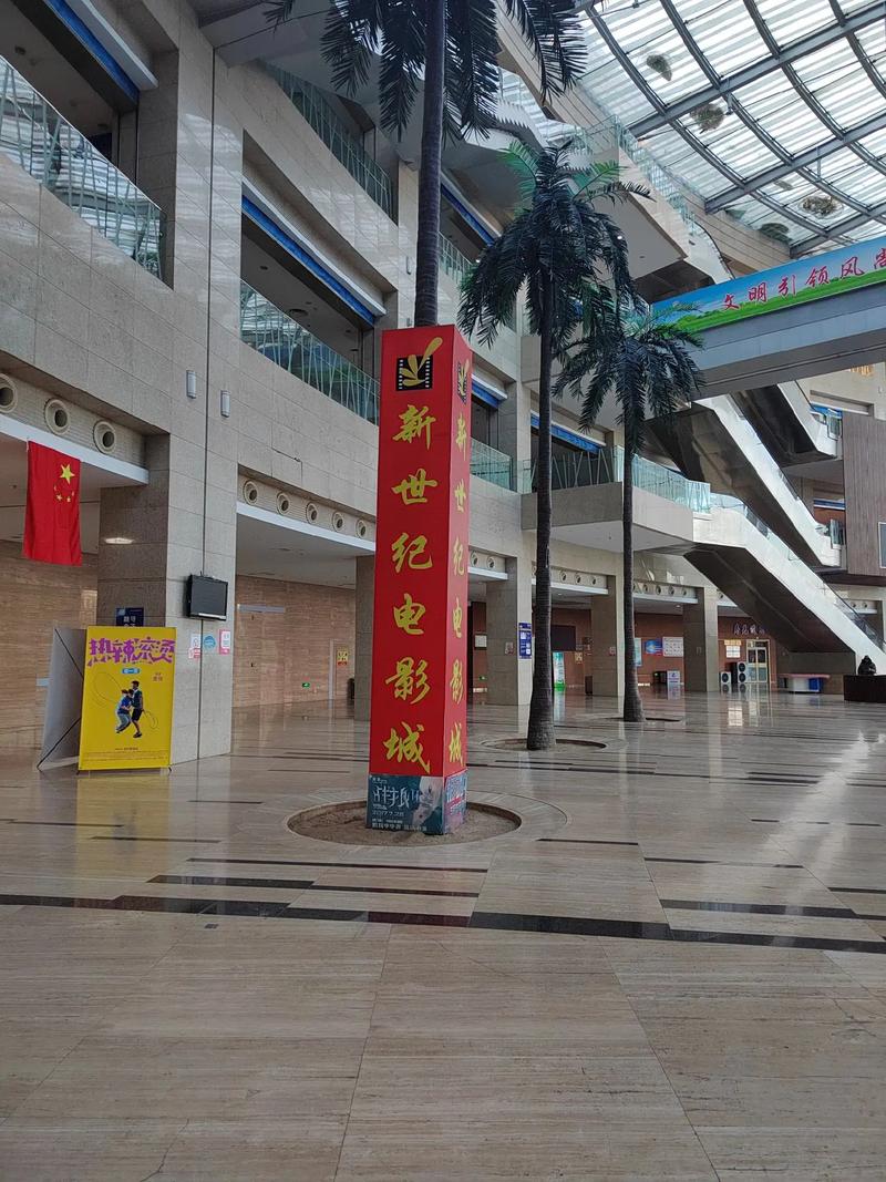 亚洲天堂久久的相关介绍