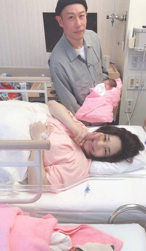 男人的亚洲天堂的相关介绍